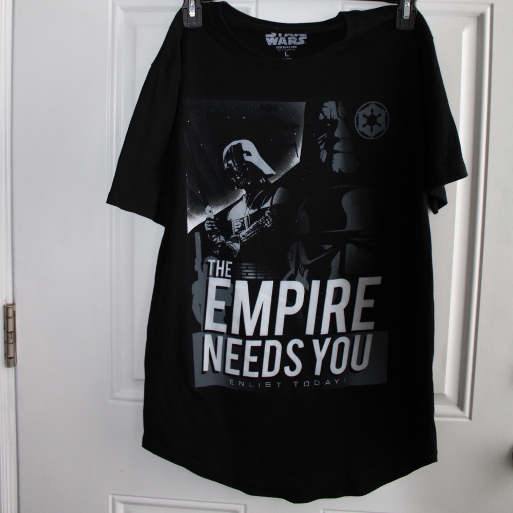 Black T-shirt